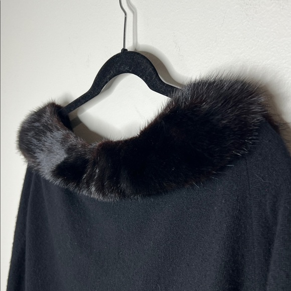 Vintage Dalton Cashmere and Fur Black Cardigan - Picture 9 of 12